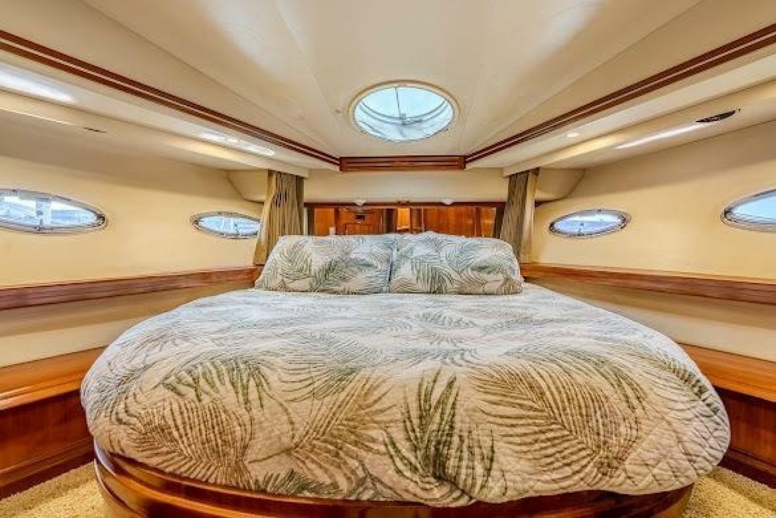 2003 Carver 570 Voyager Pilothouse