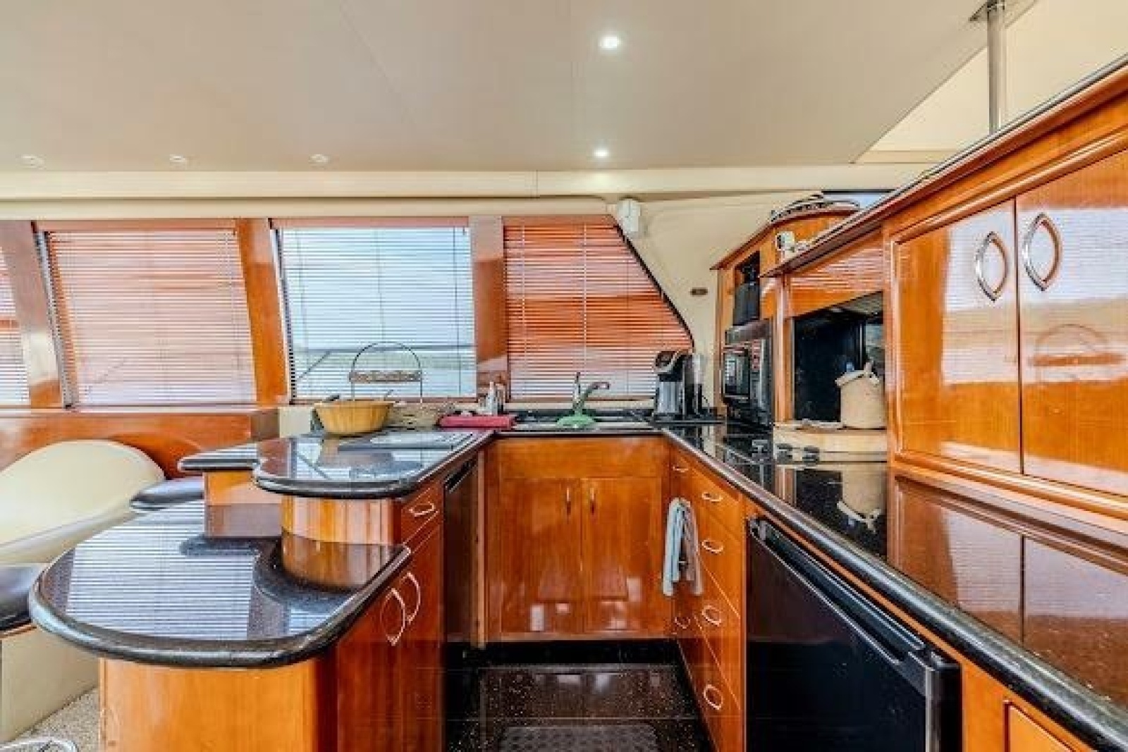 2003 Carver 570 Voyager Pilothouse