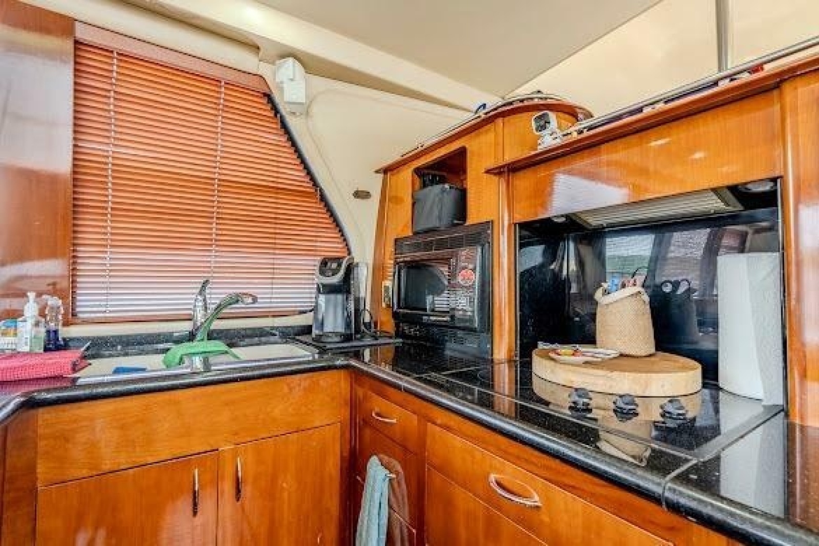 2003 Carver 570 Voyager Pilothouse