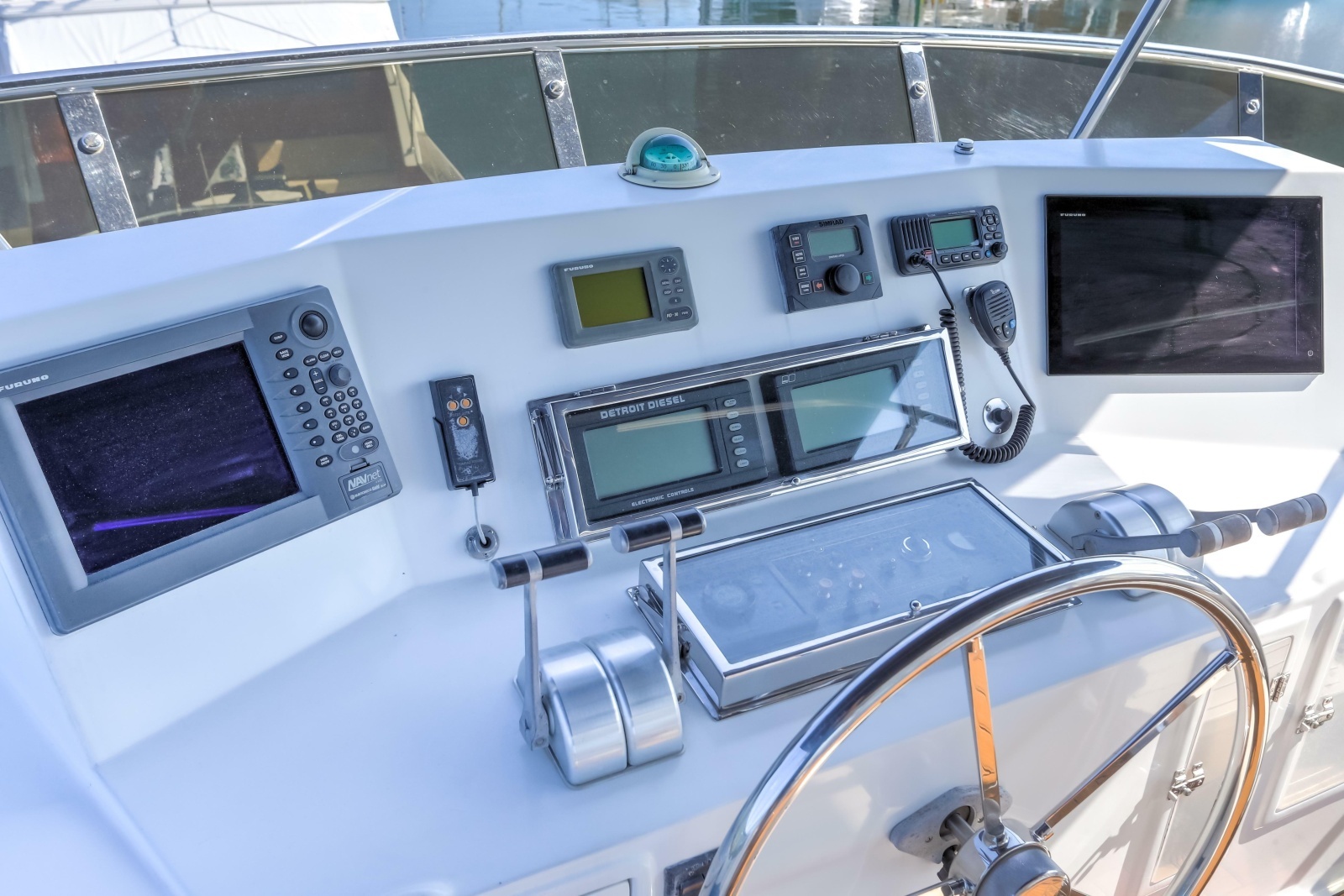 2003 Jefferson Pilothouse 57