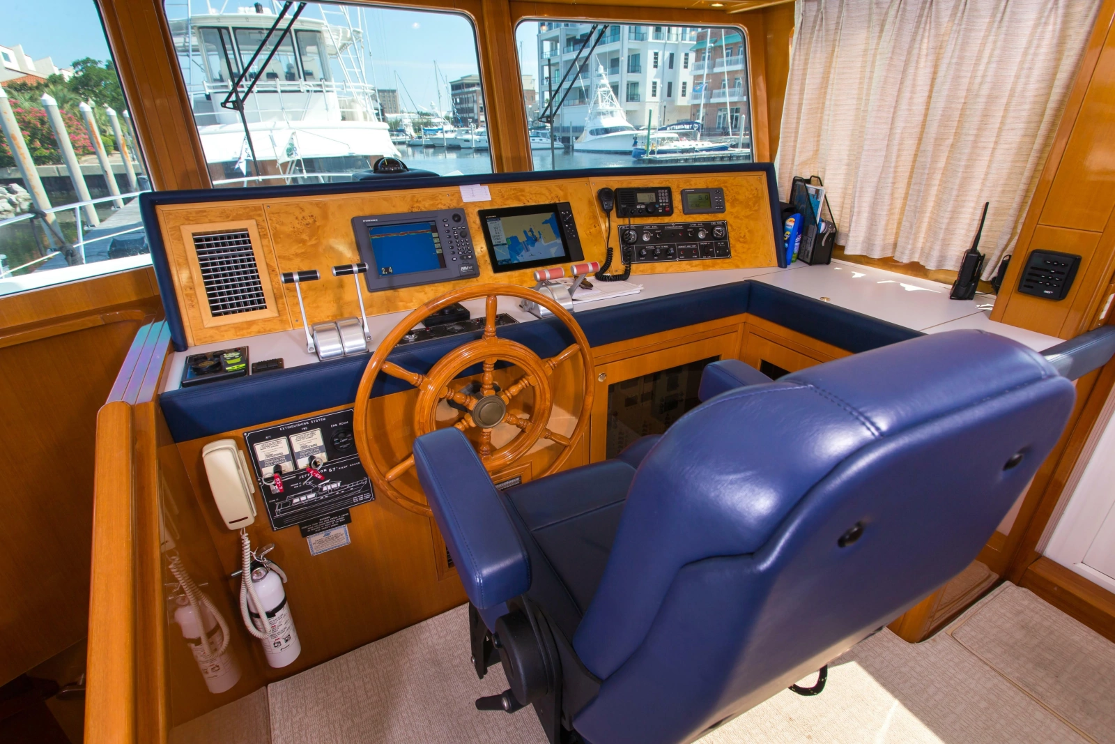 2003 Jefferson Pilothouse 57