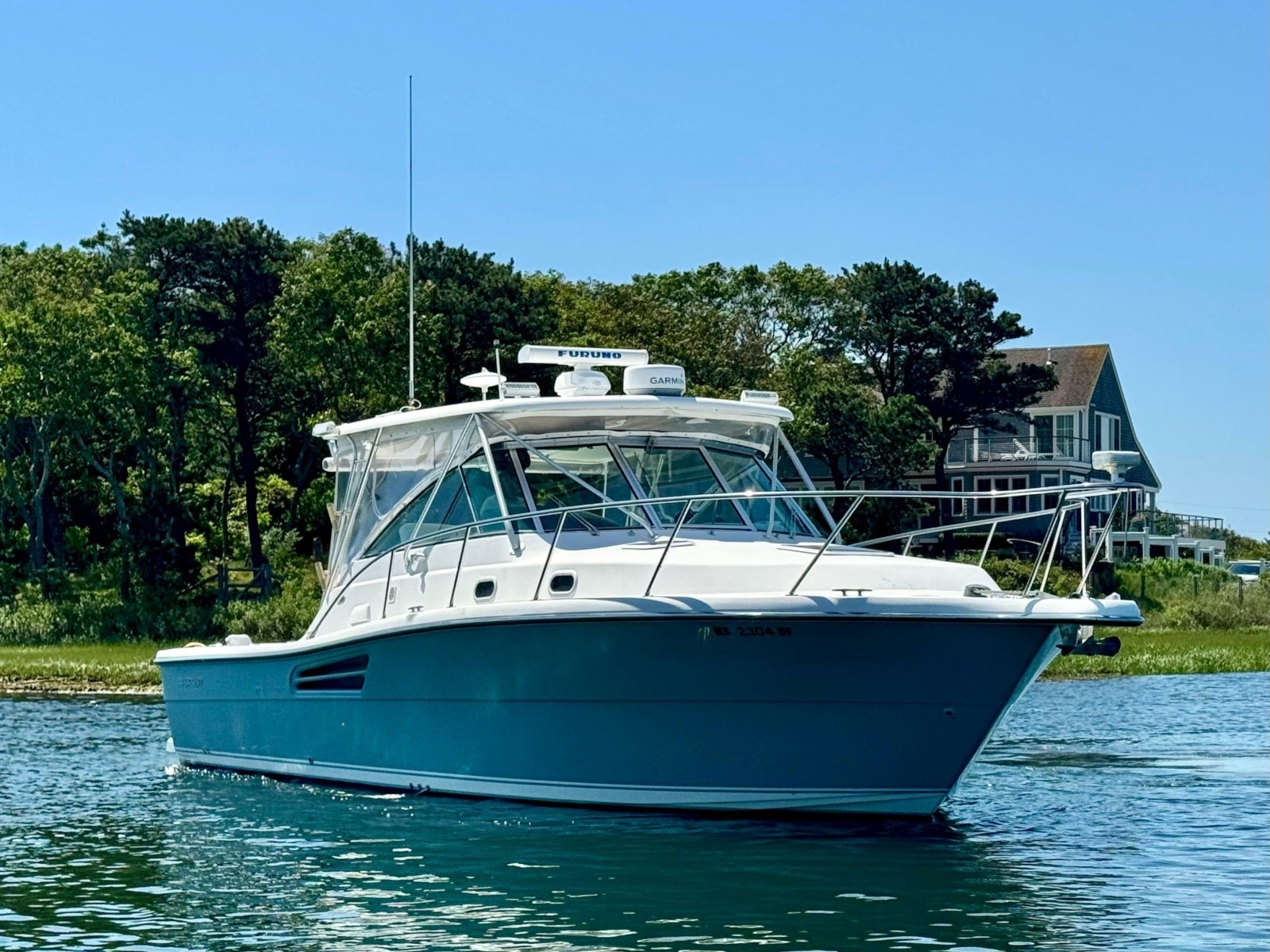 2003 Pursuit 3400 Express