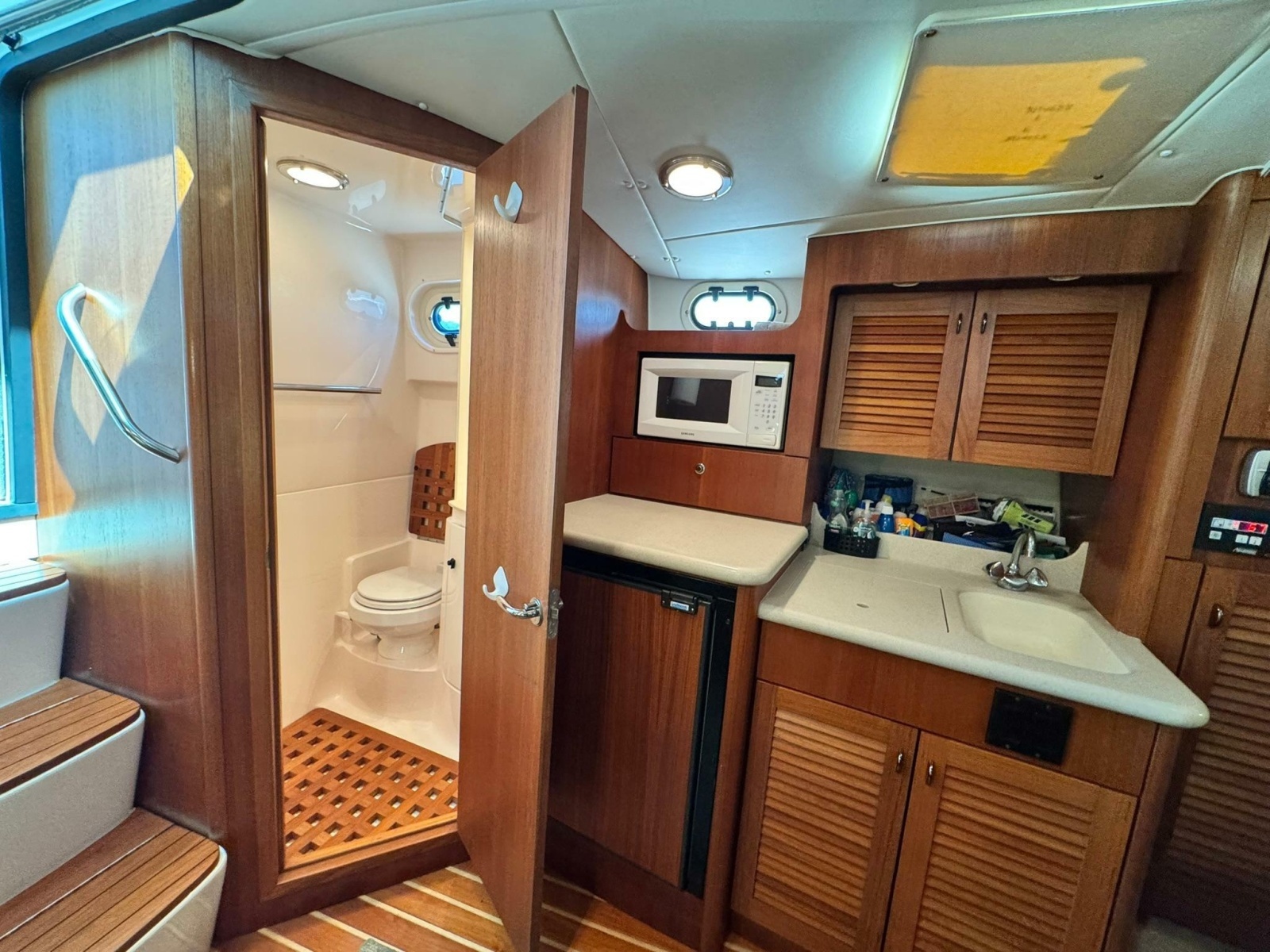 2003 Pursuit 3400 Express