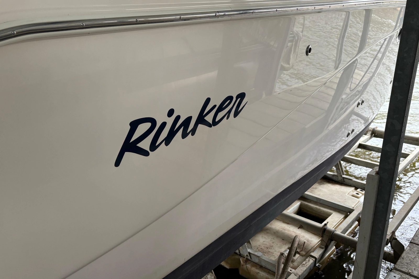 2003 Rinker Fiesta Vee 270
