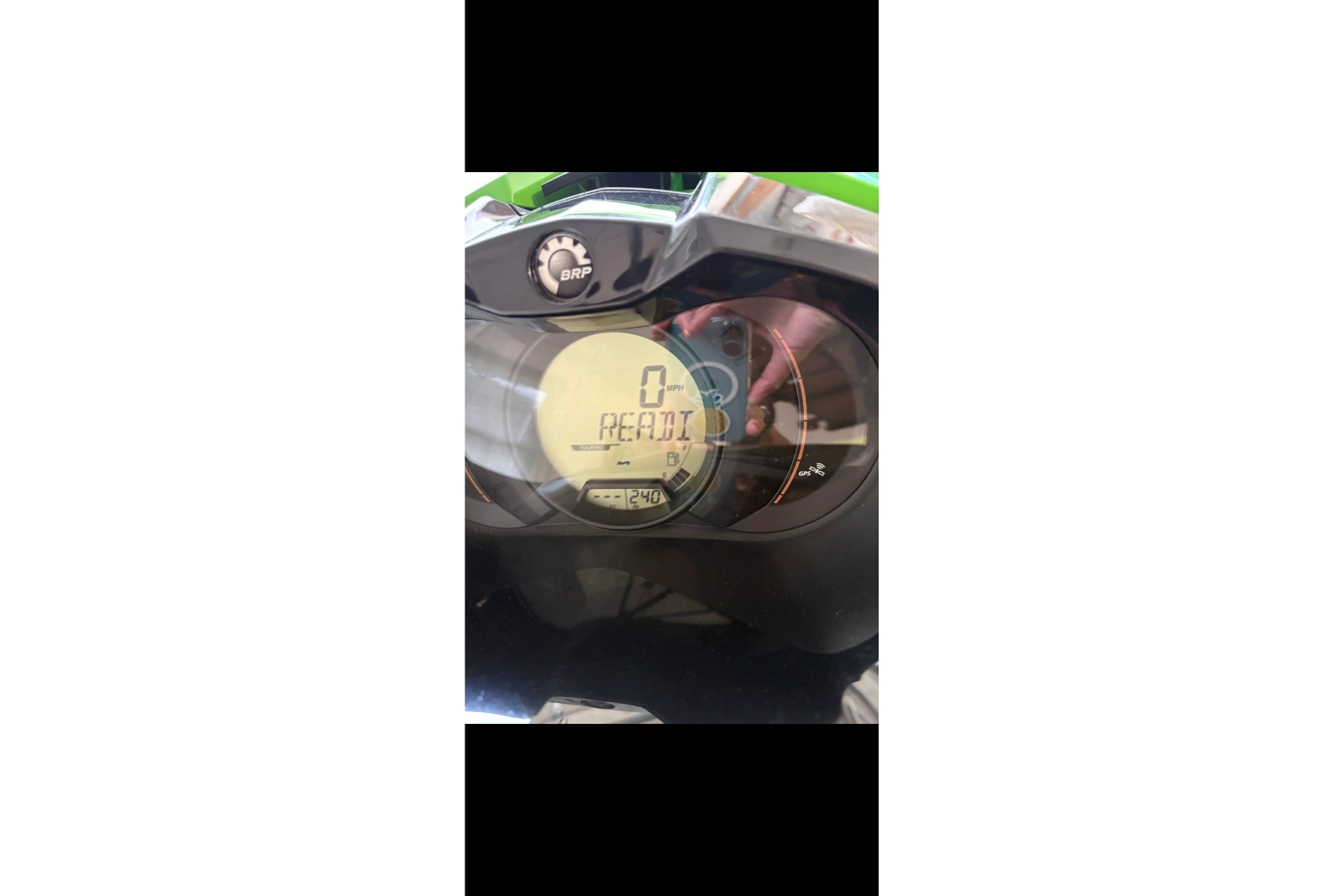 2003 Rinker Fiesta Vee 270