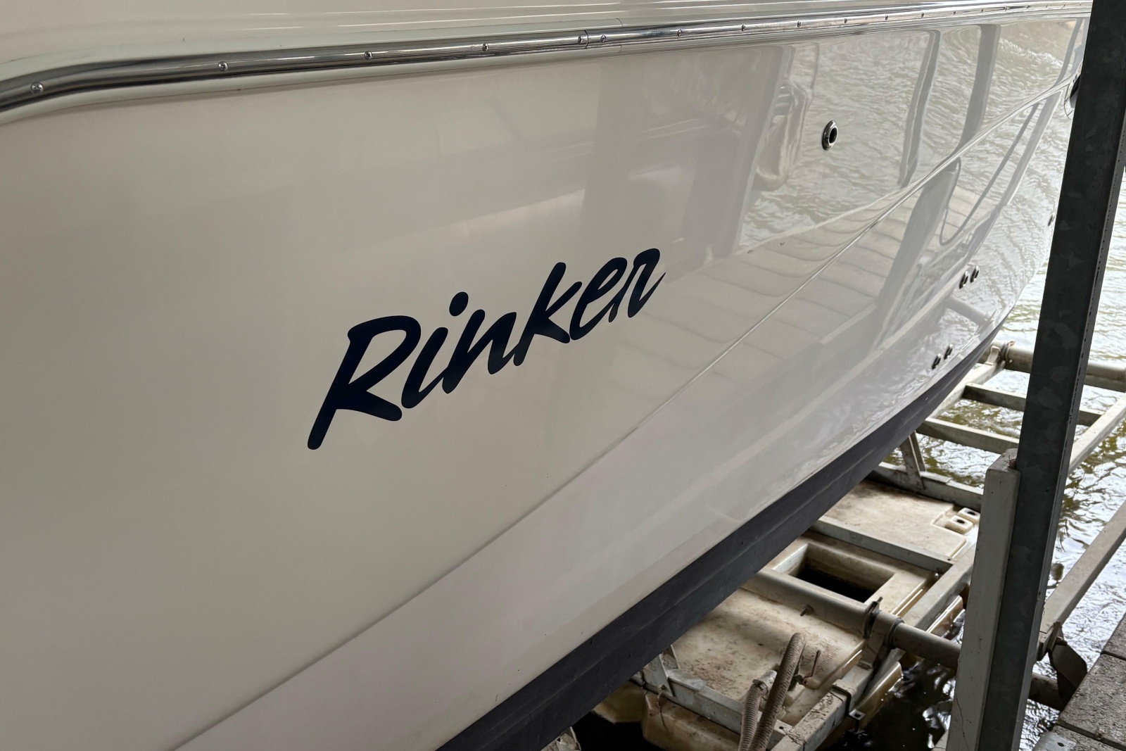 2003 Rinker Fiesta Vee 270