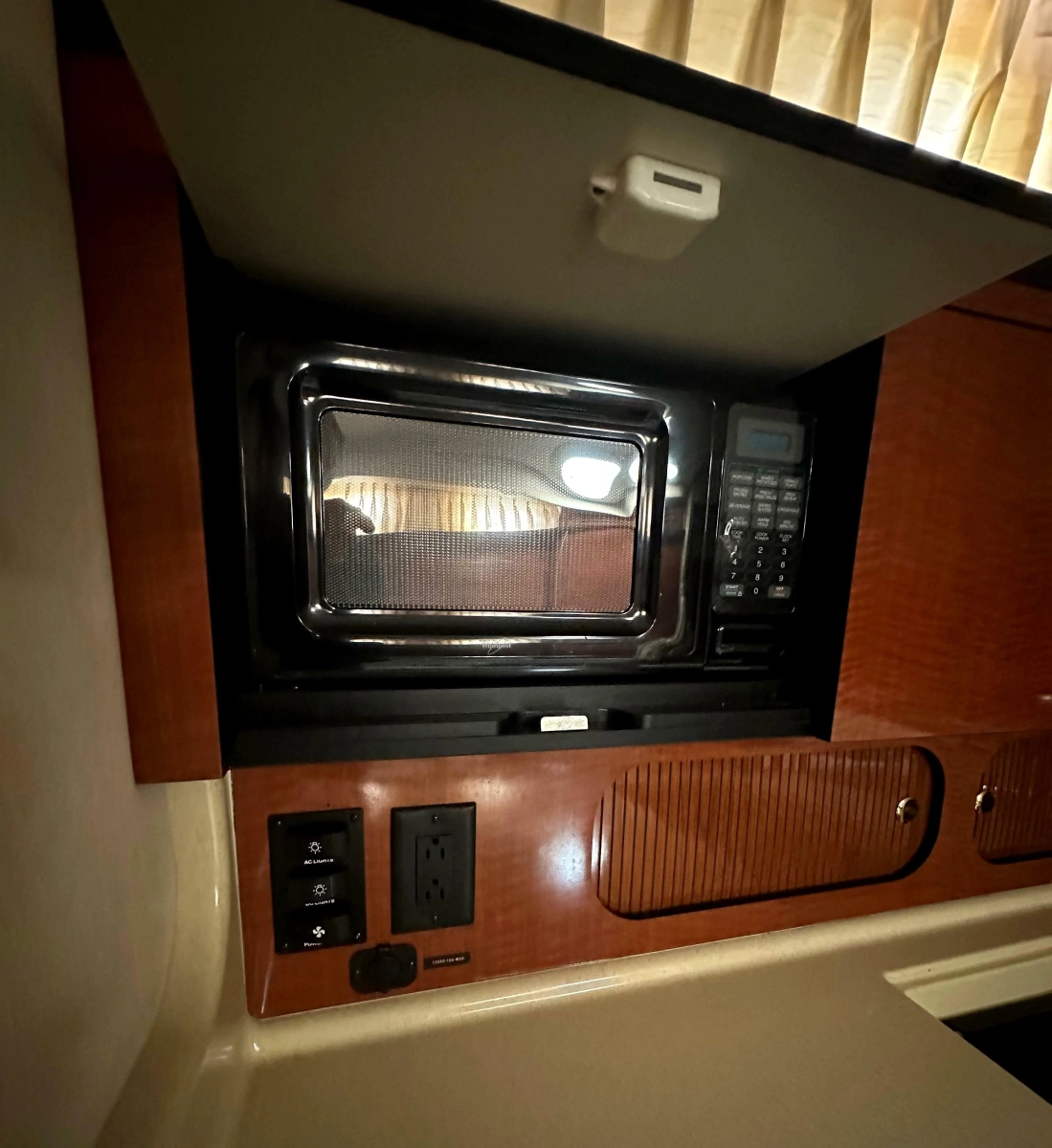2003 Sea Ray 340 Sundancer