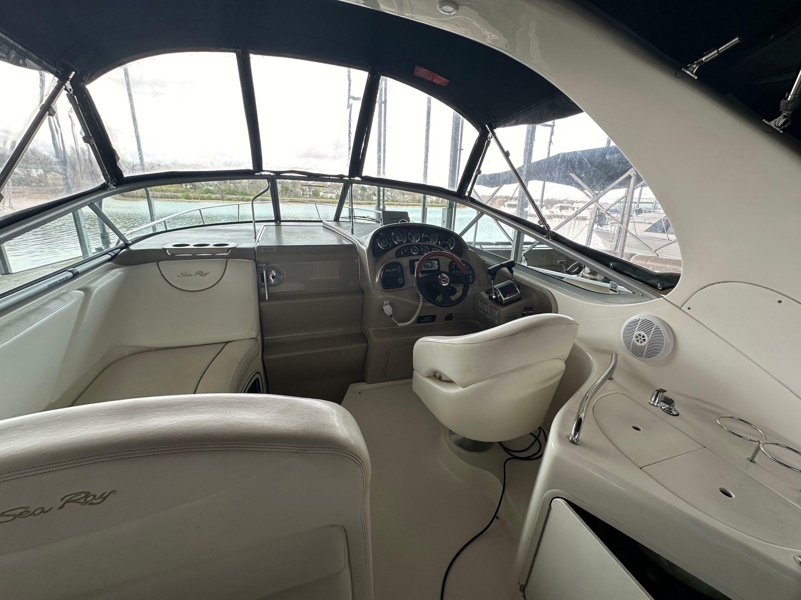 2003 Sea Ray Sundancer 280