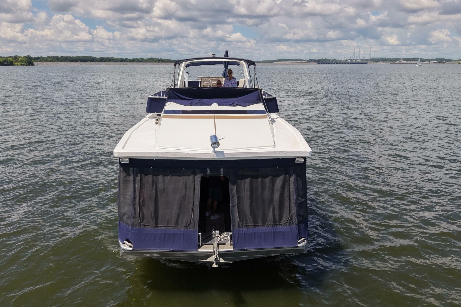2003 Stardust Cruisers 71x16