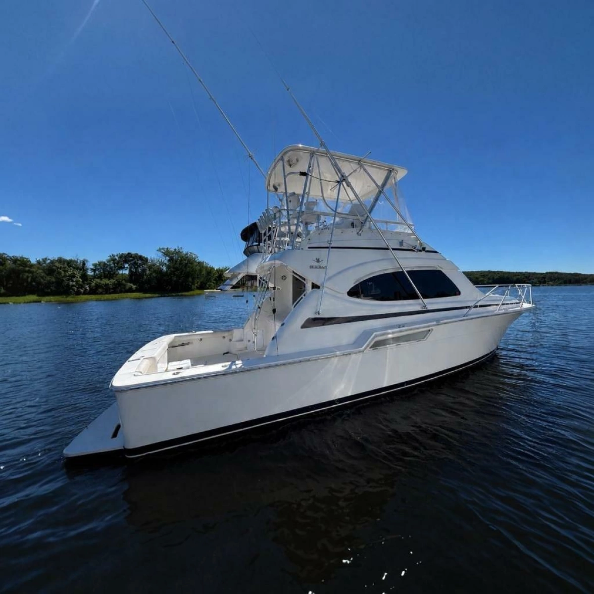2002 Bertram 390 Convertible