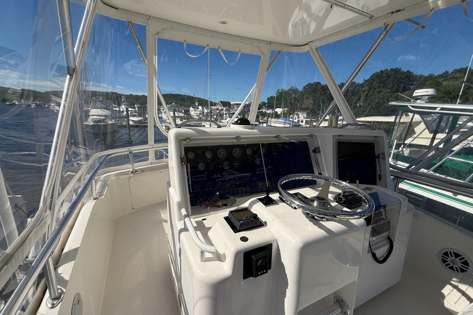 2002 Bertram 390 Convertible