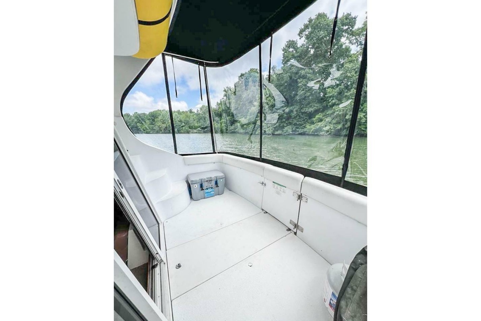 2002 Carver 350 Mariner