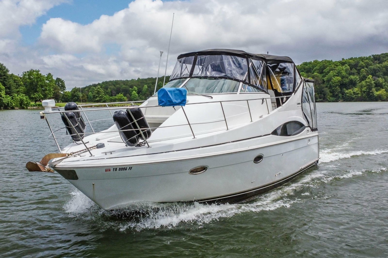 2002 Carver 350 Mariner