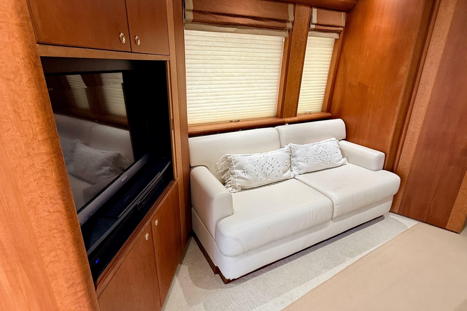 2002 Cheoy Lee 72 Raised Pilot House Motor Yacht