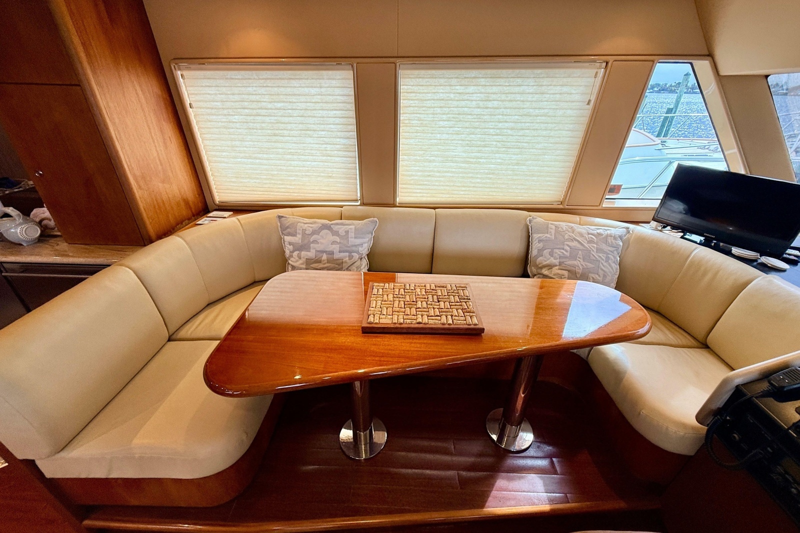 2002 Cheoy Lee 72 Raised Pilot House Motor Yacht