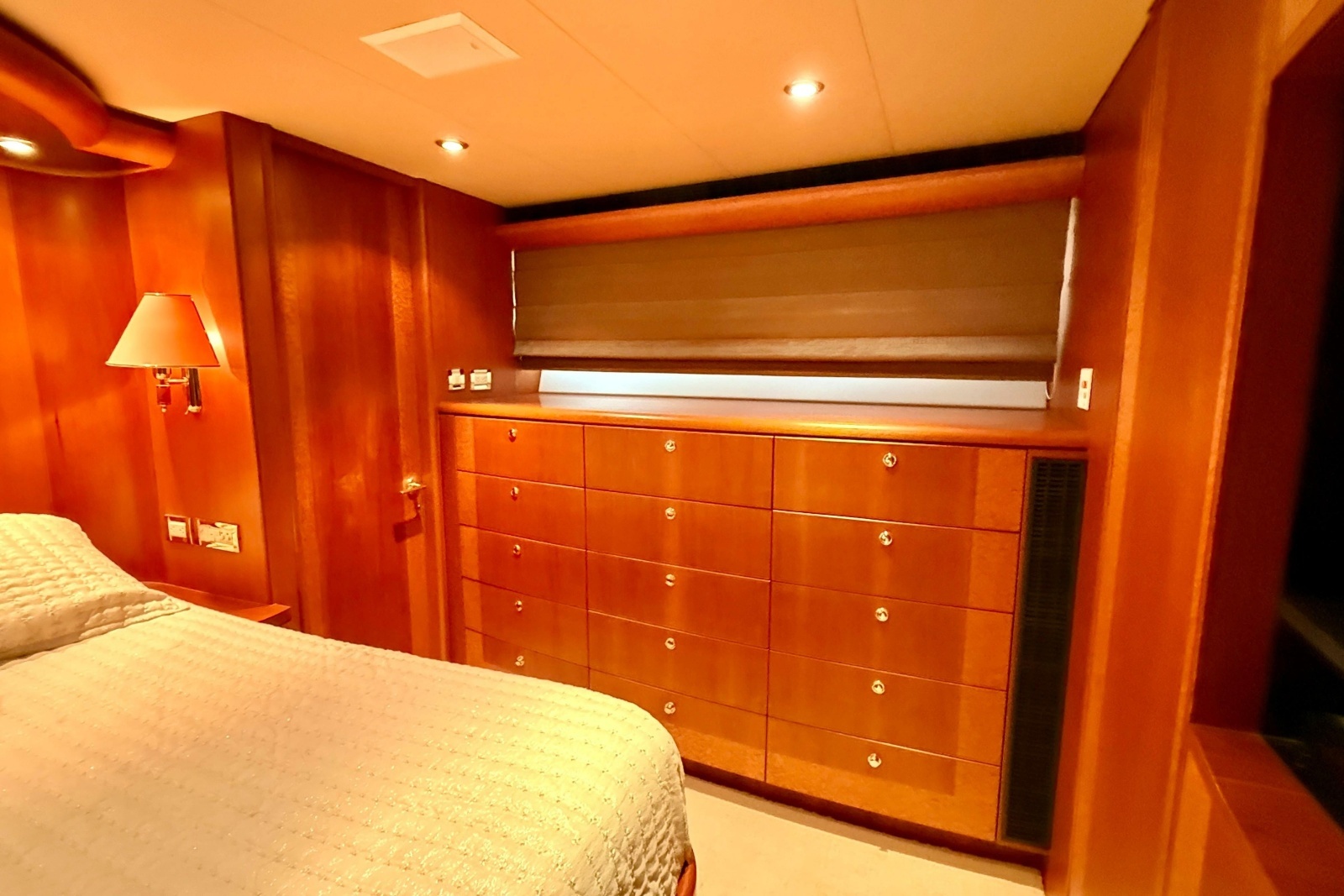 2002 Cheoy Lee 72 Raised Pilot House Motor Yacht