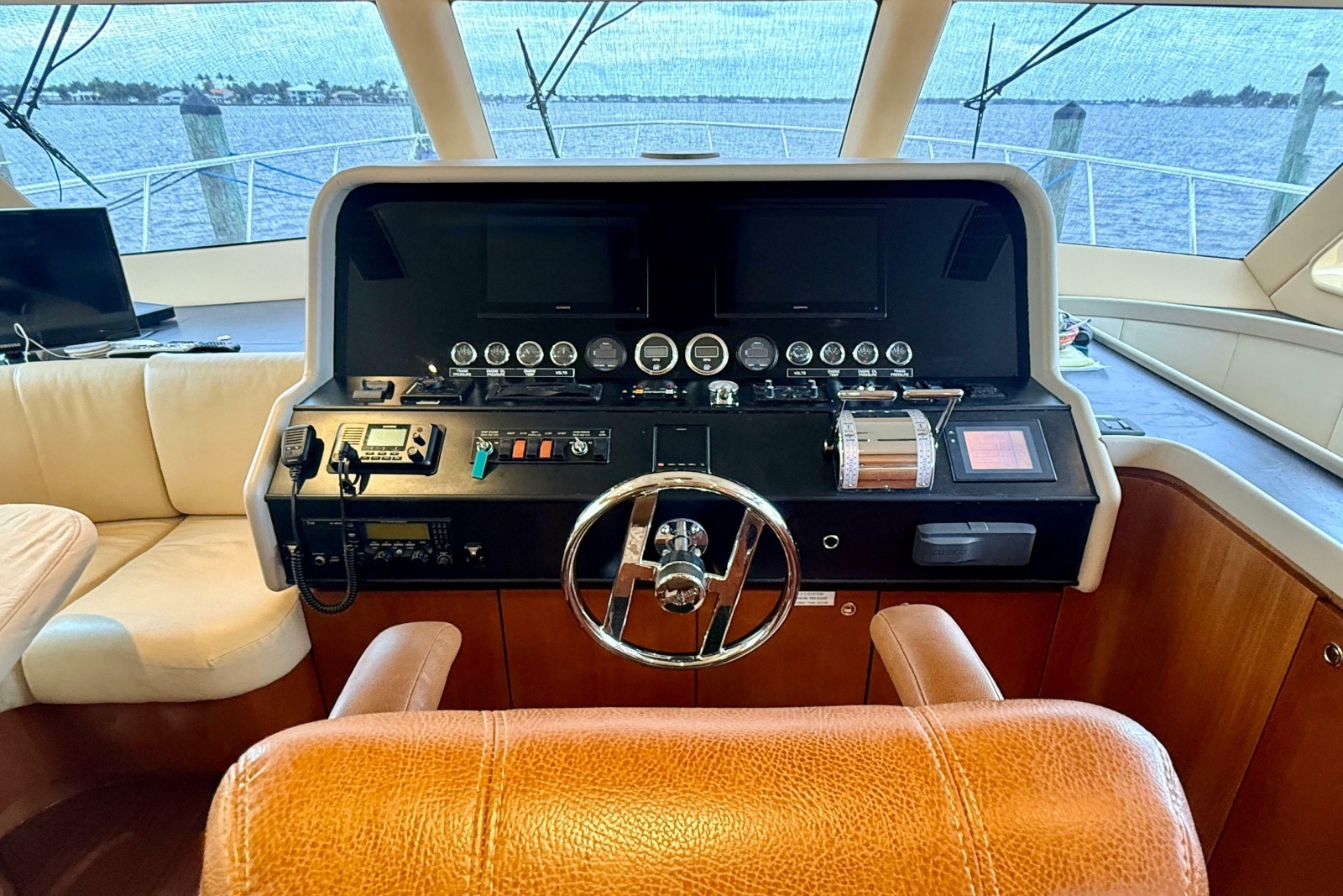 2002 Cheoy Lee 72 Raised Pilot House Motor Yacht