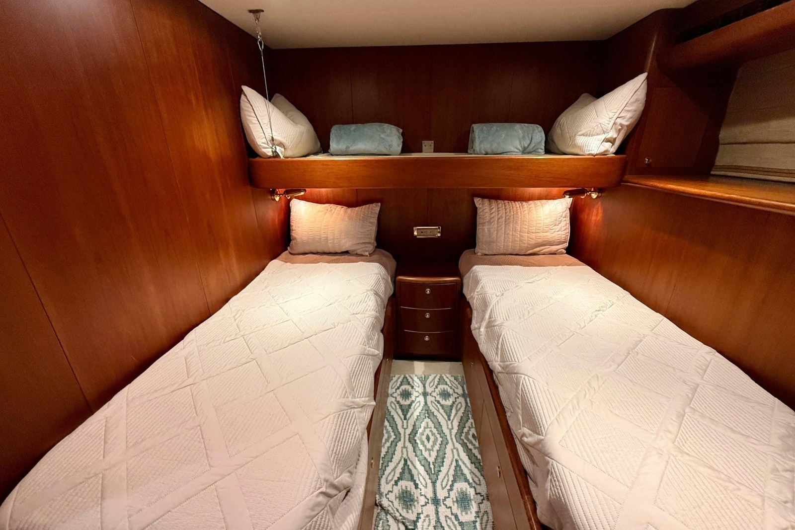 2002 Cheoy Lee 72 Raised Pilot House Motor Yacht