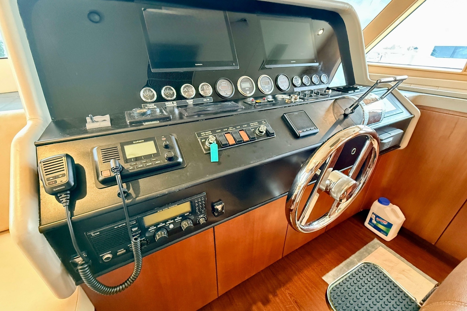 2002 Cheoy Lee 72 Raised Pilot House Motor Yacht