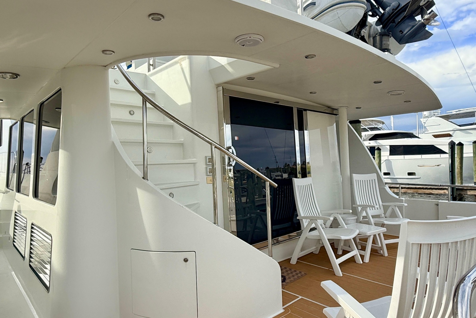 2002 Cheoy Lee 72 Raised Pilot House Motor Yacht