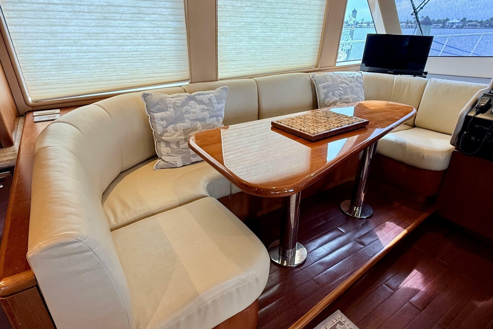 2002 Cheoy Lee 72 Raised Pilot House Motor Yacht