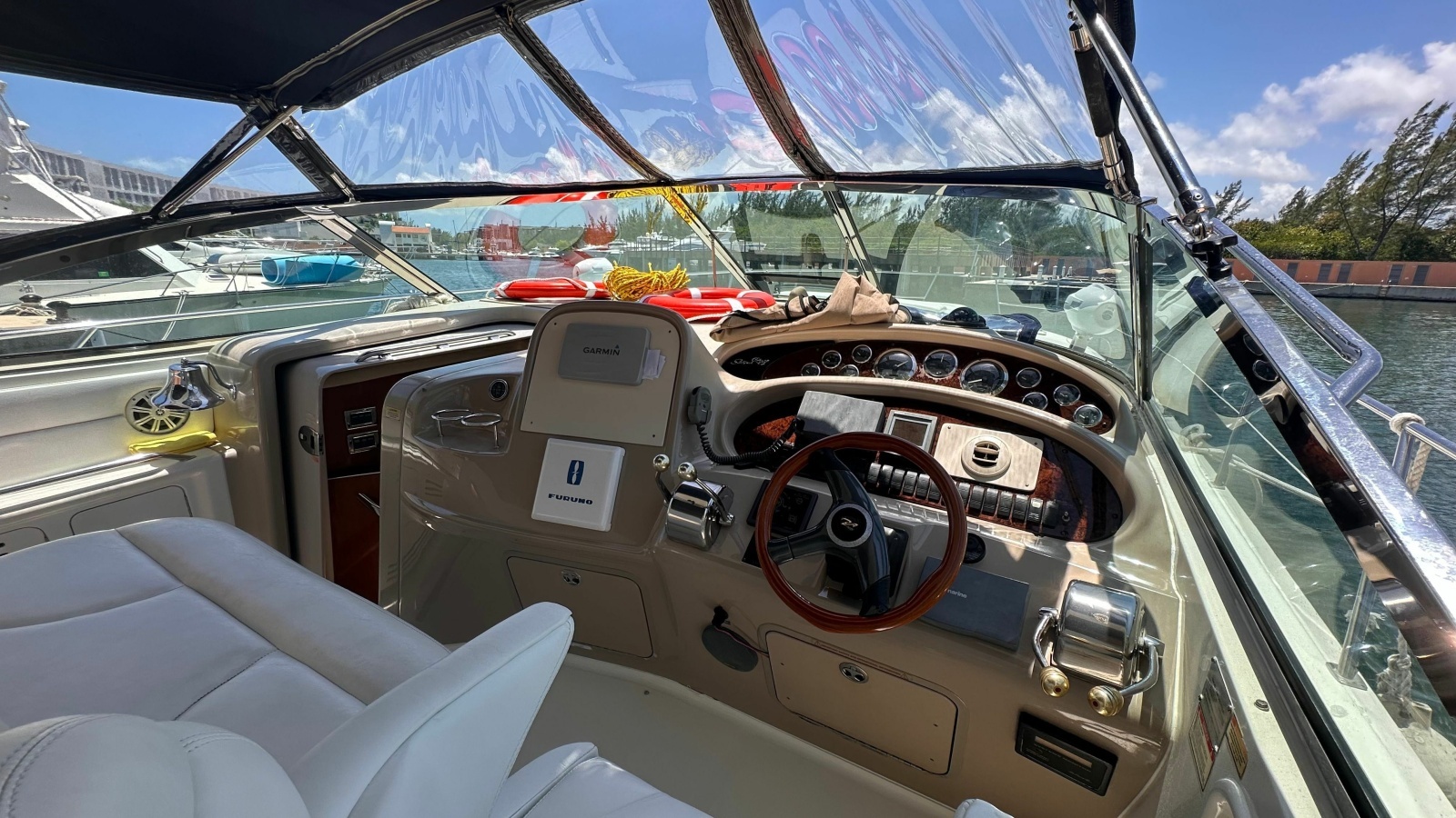 MY WAY 41ft Sea Ray Yacht For Sale