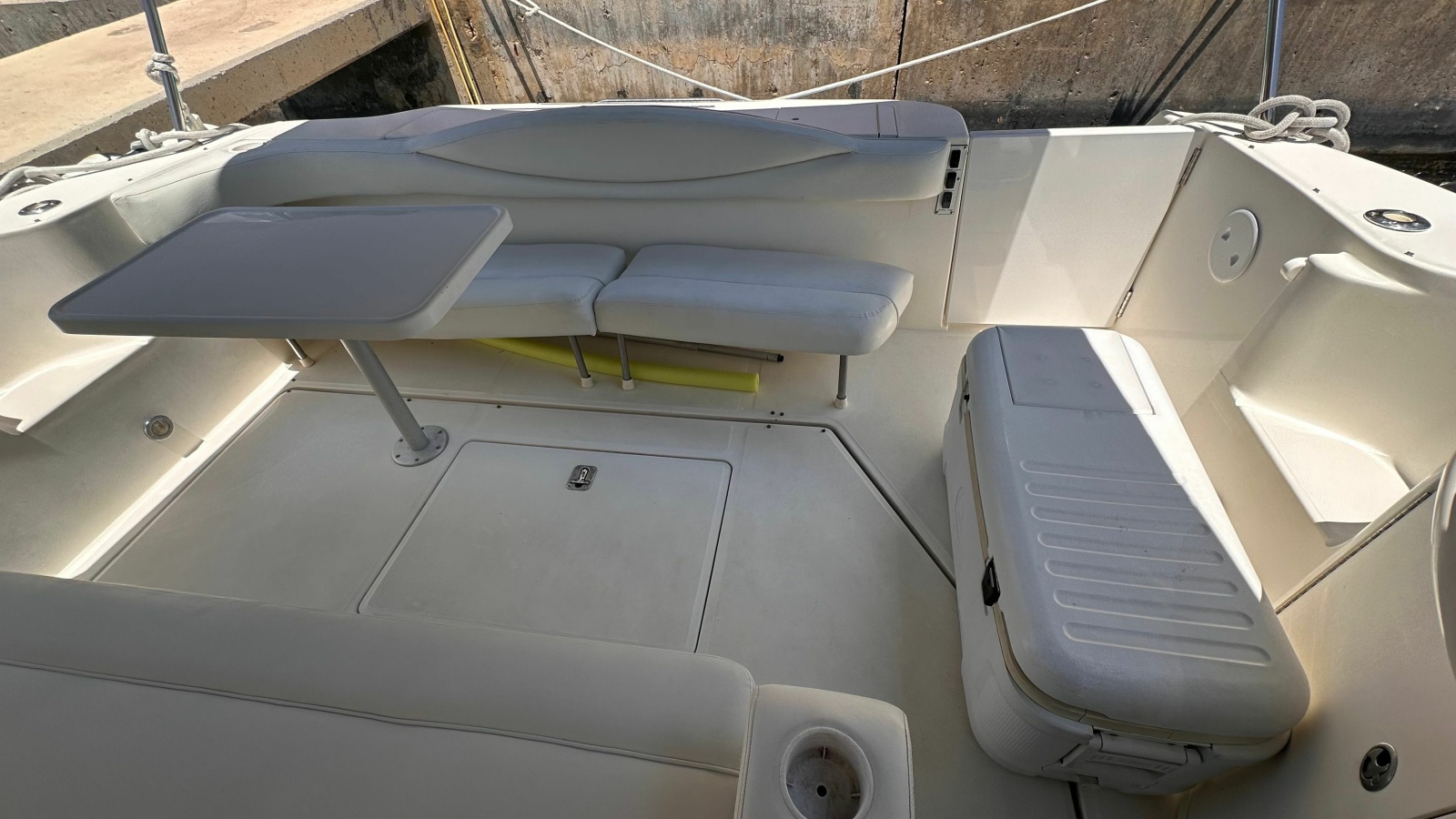 2002 Sea Ray 410 Express Cruiser