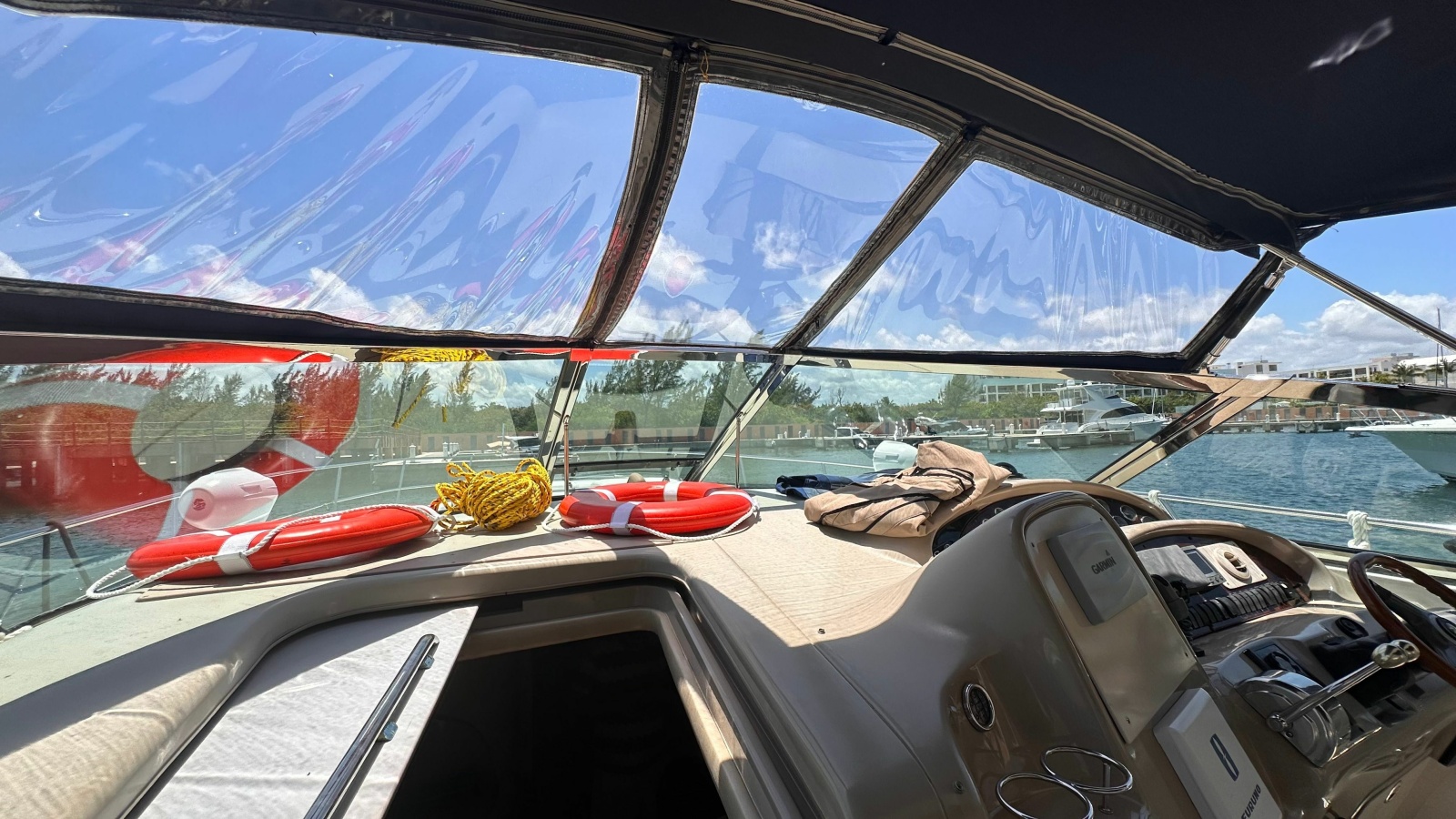 2002 Sea Ray 410 Express Cruiser