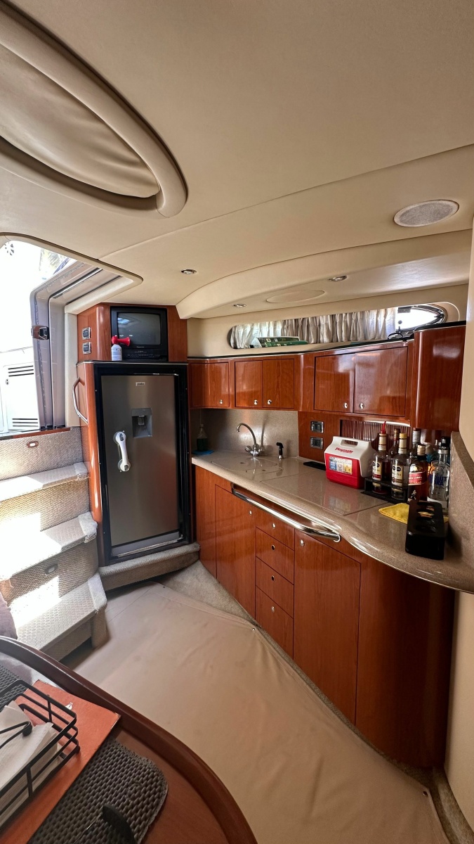 2002 Sea Ray 410 Express Cruiser