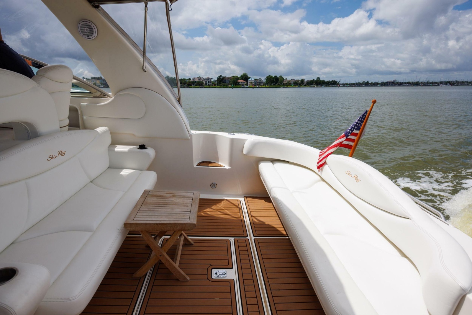 2002 Sea Ray 410 Express Cruiser