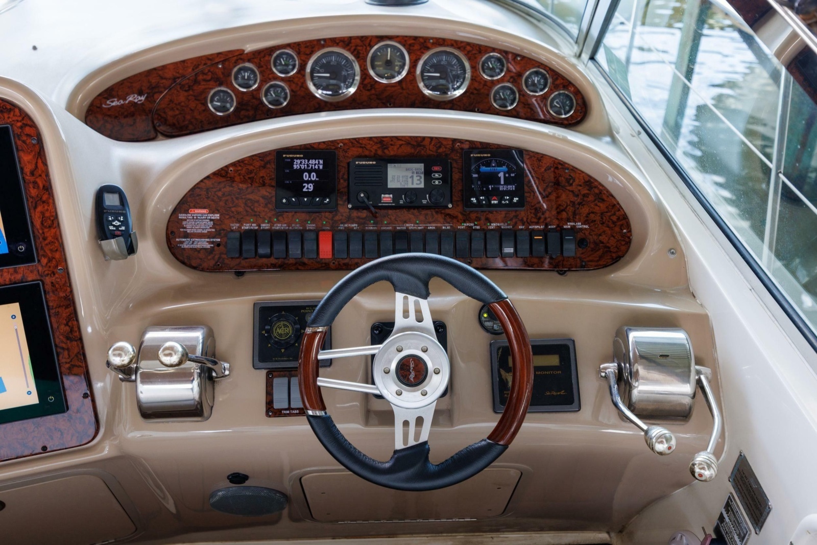 2002 Sea Ray 410 Express Cruiser