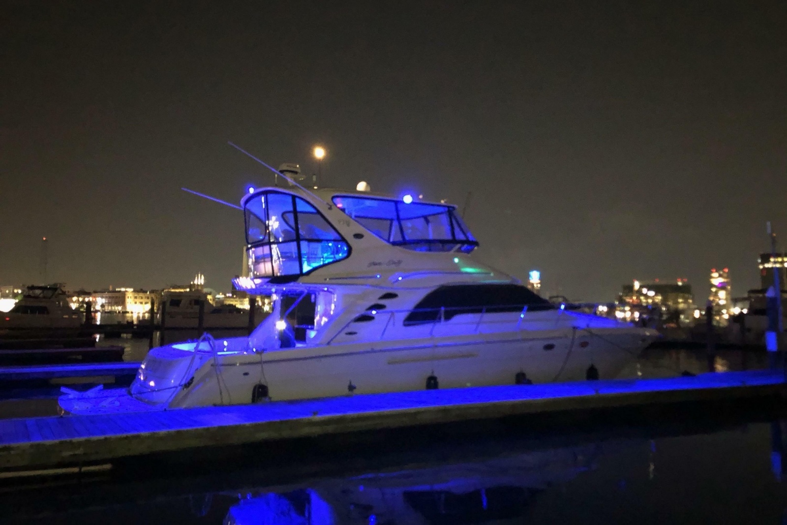 2002 Sea Ray 560 Sedan Bridge
