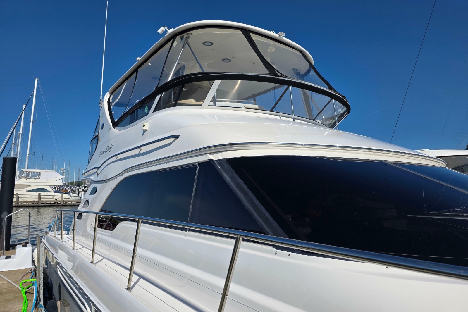 2002 Sea Ray 560 Sedan Bridge