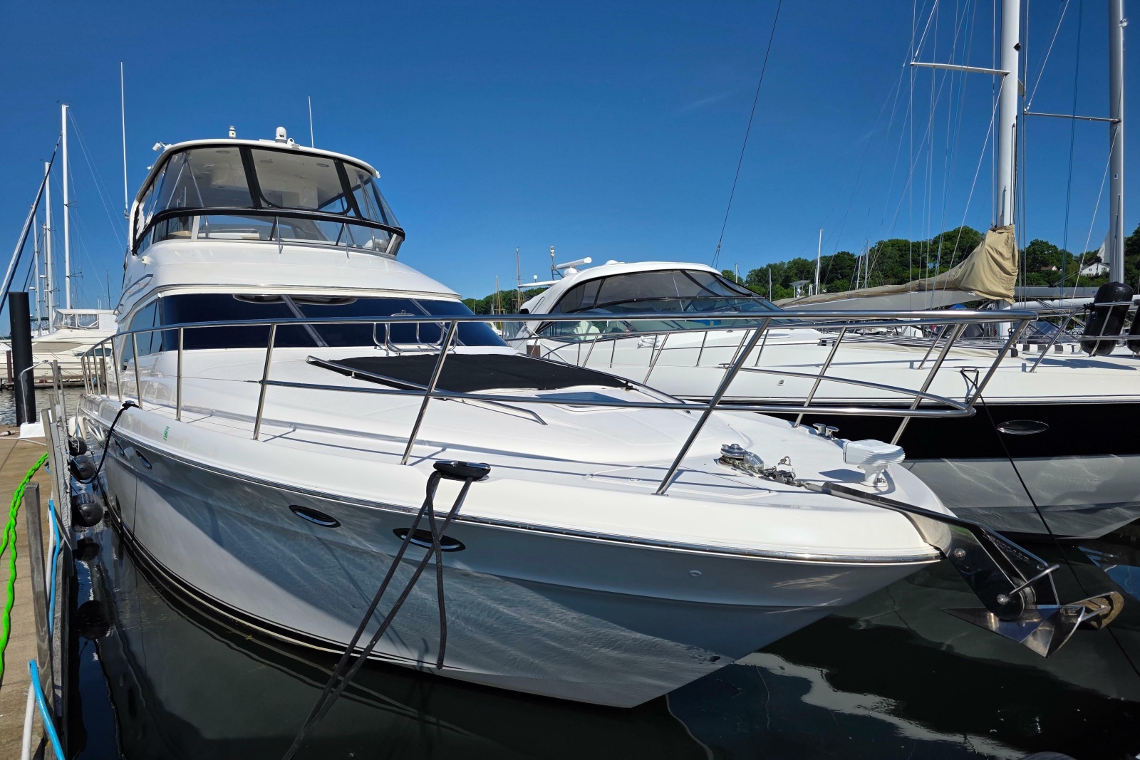2002 Sea Ray 560 Sedan Bridge