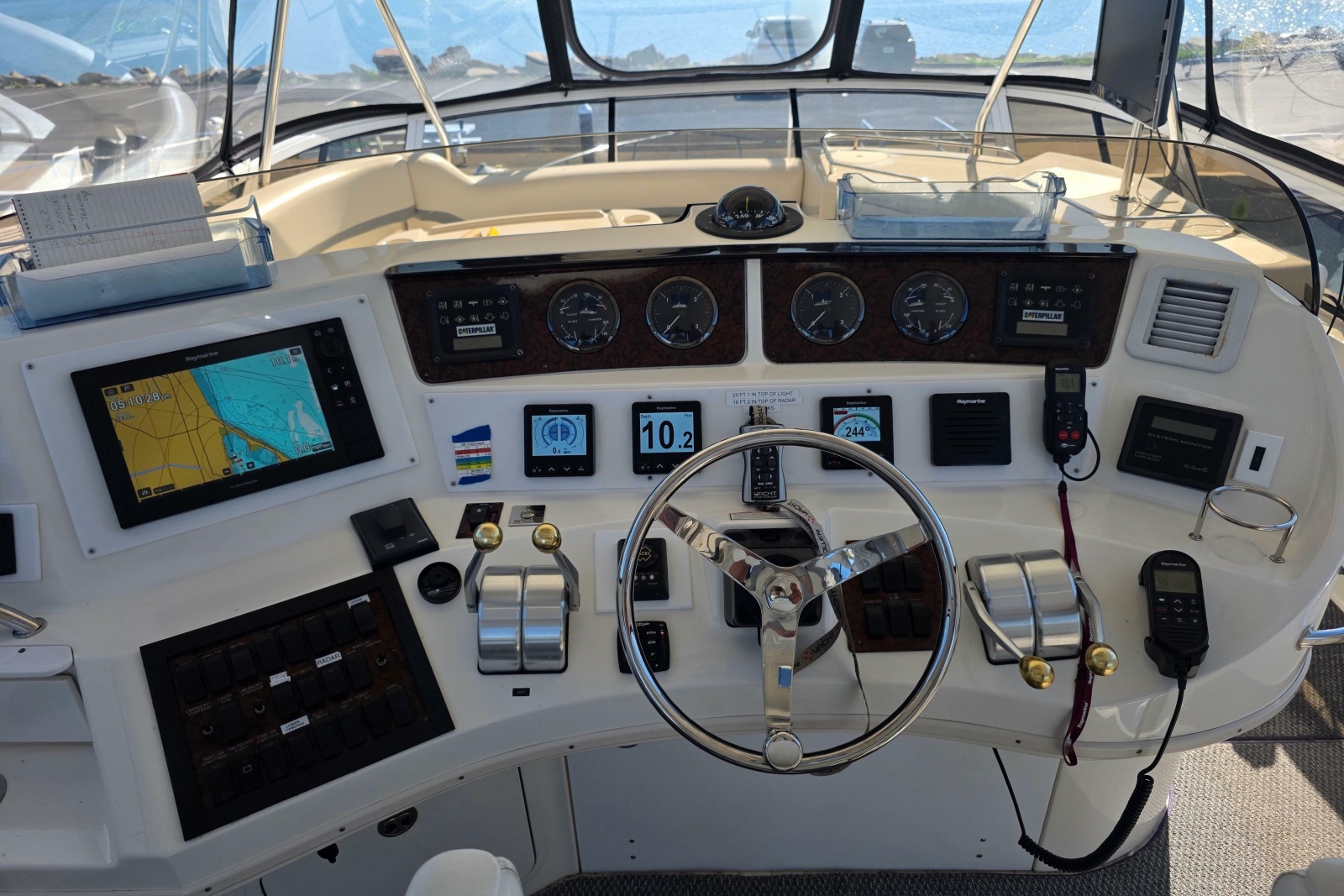 2002 Sea Ray 560 Sedan Bridge
