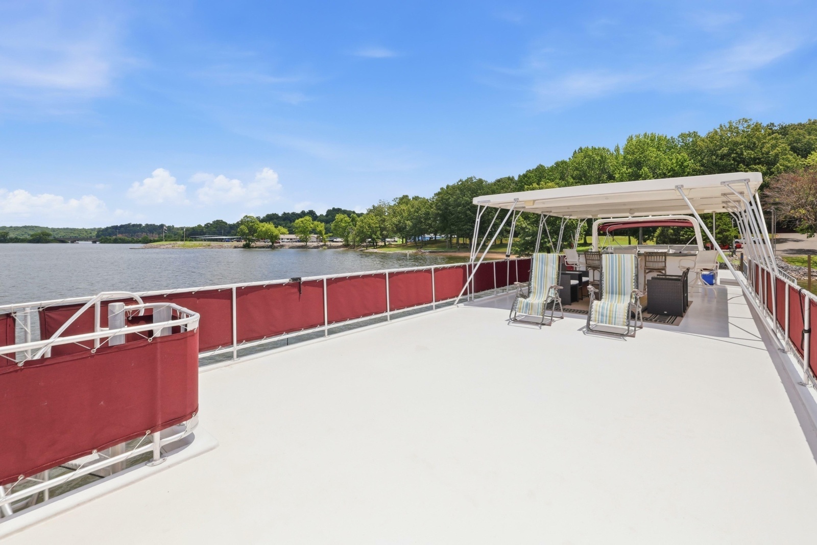 2002 Sumerset 75x16