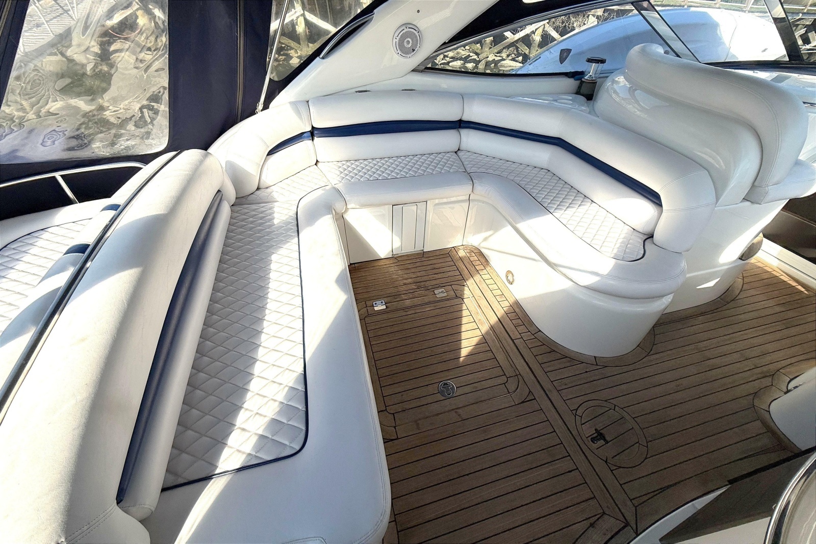 2002 Sunseeker Camargue 44