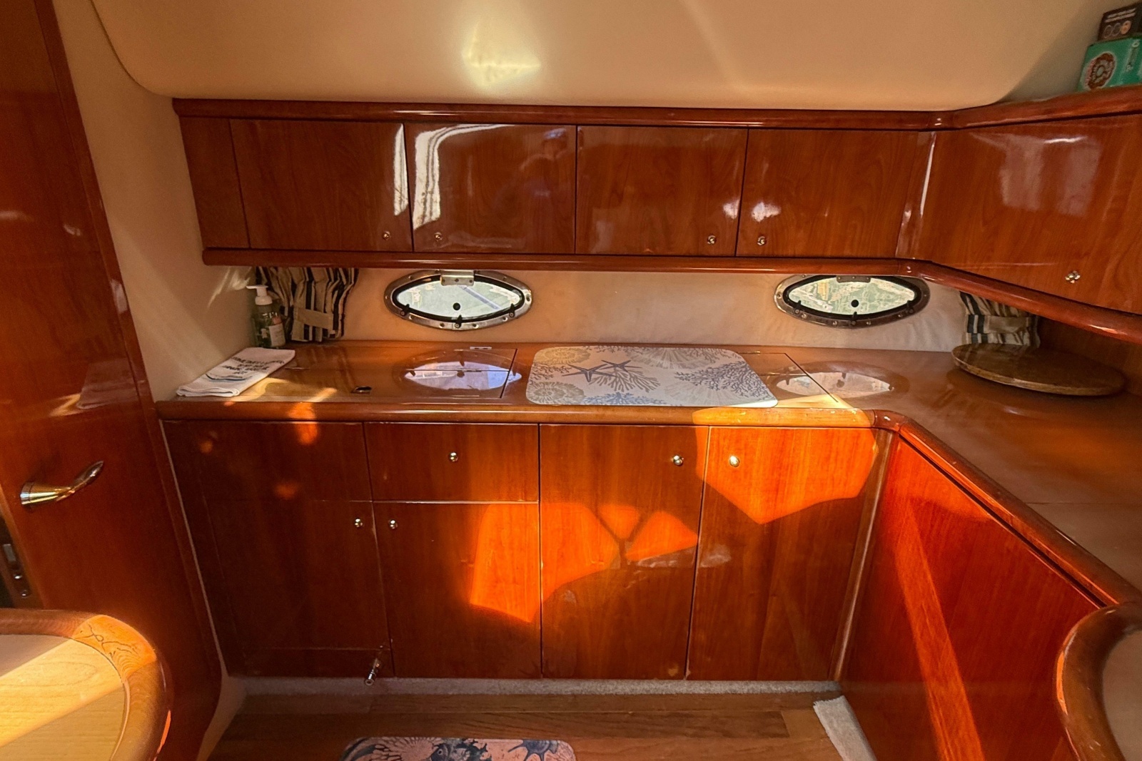 2002 Sunseeker Camargue 44