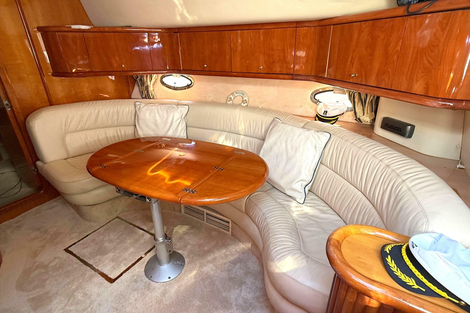 2002 Sunseeker Camargue 44