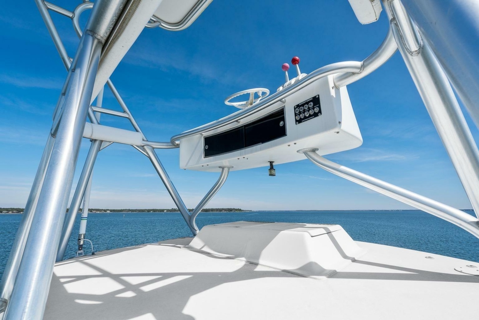 2002 Viking 61 Convertible