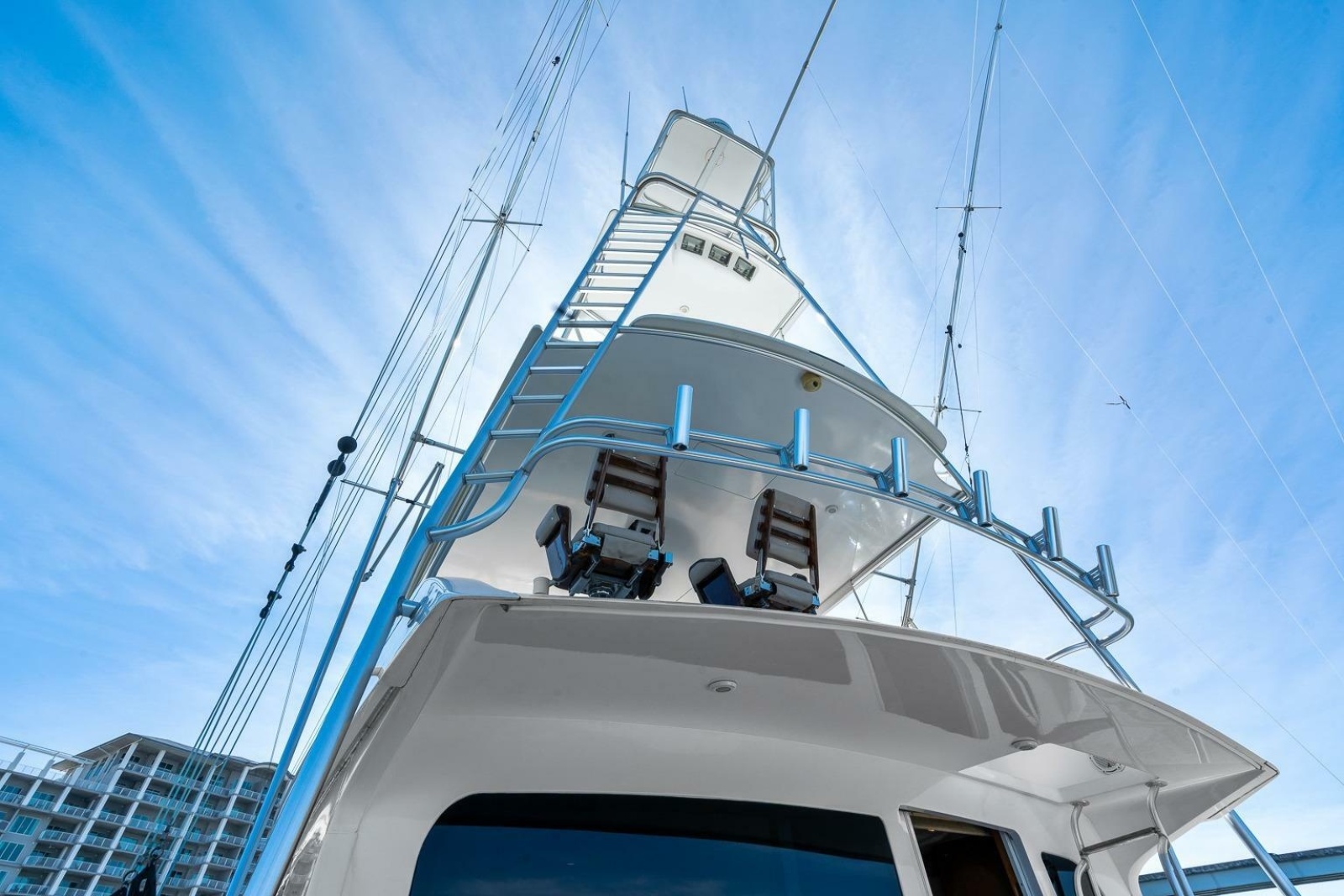 2002 Viking 61 Convertible