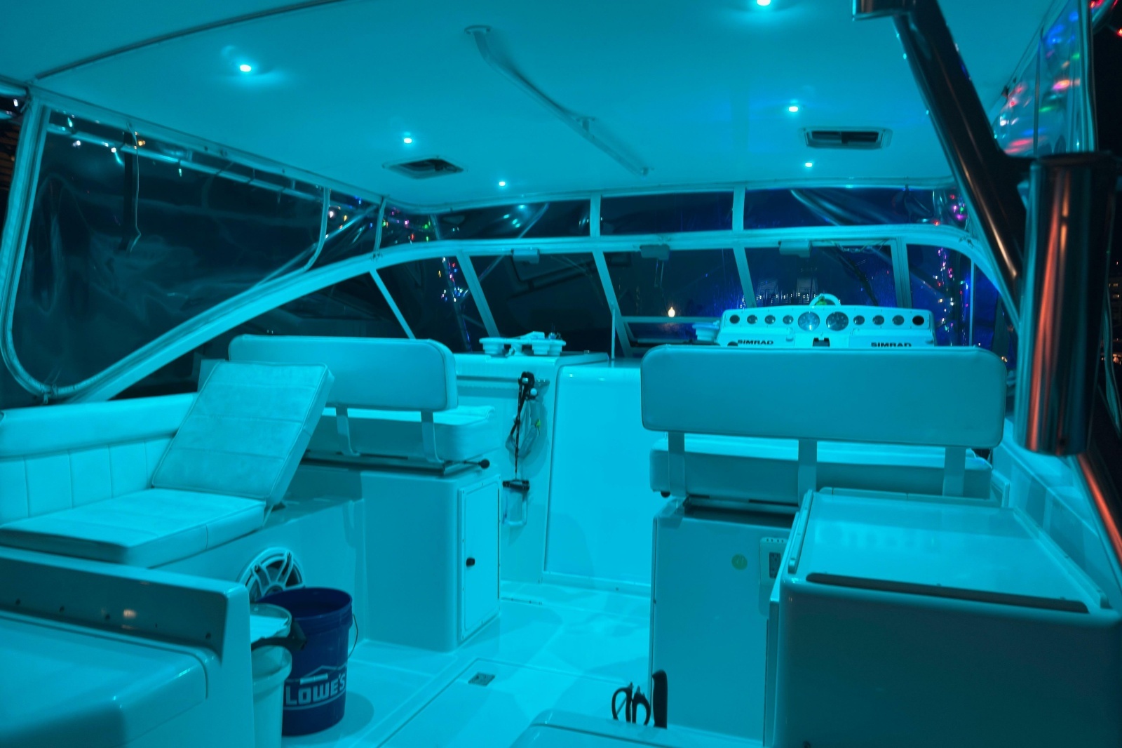 2001 Cabo 35 Express