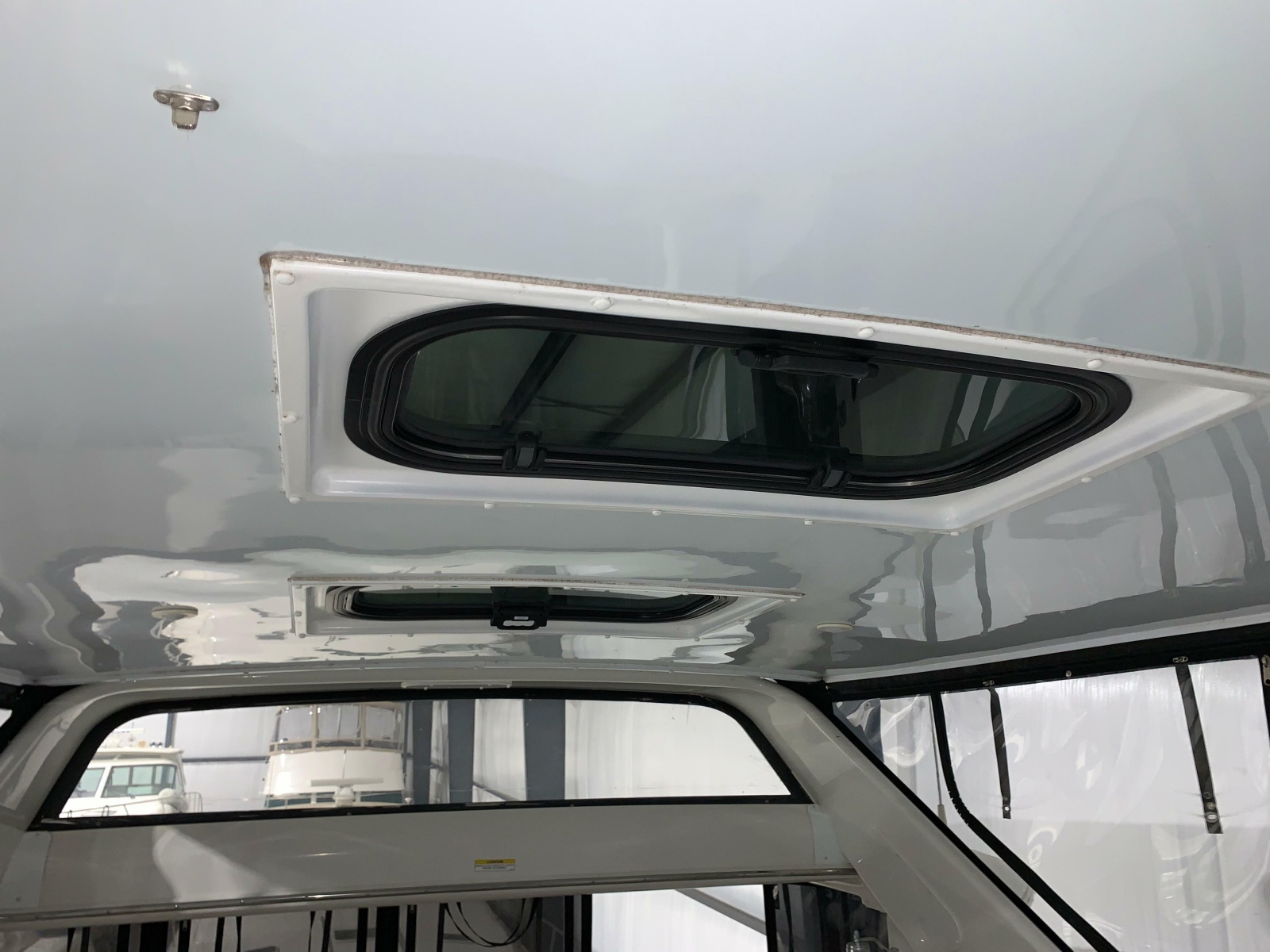 2001 Carver 396 Motor Yacht