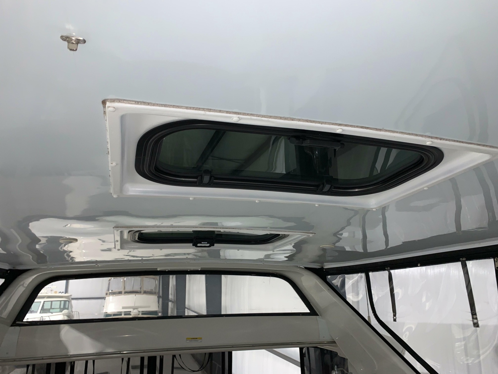 2001 Carver 396 Motor Yacht