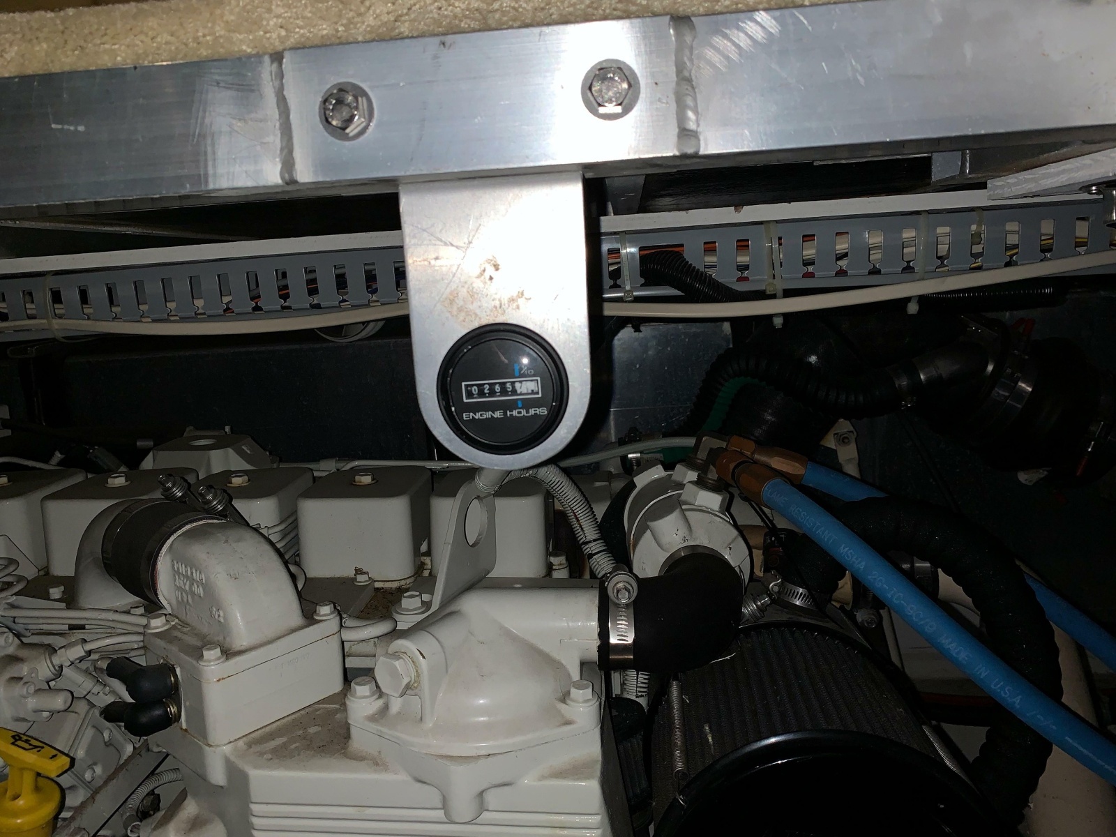 2001 Carver 396 Motor Yacht