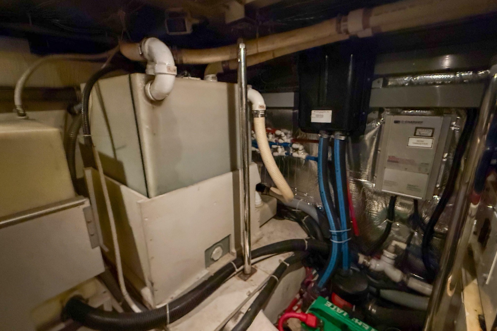 2001 Carver 570 Voyager Pilothouse