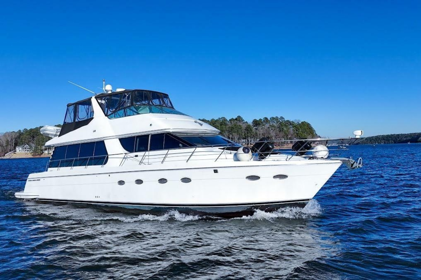 2001 Carver 570 Voyager Pilothouse