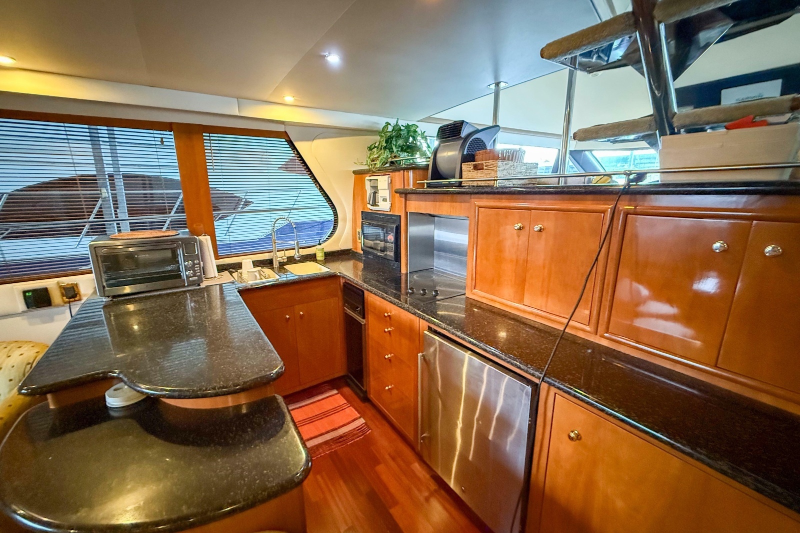 2001 Carver 570 Voyager Pilothouse