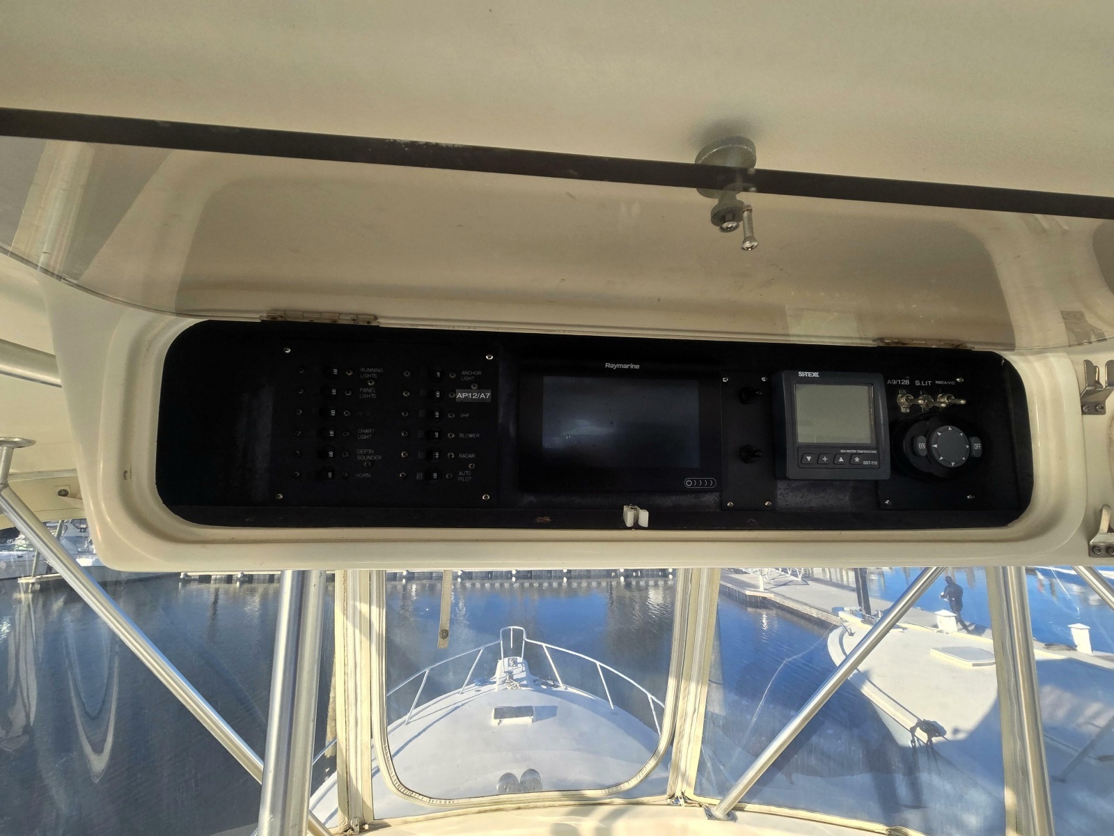 2001 Ocean Yachts 43 Super Sport