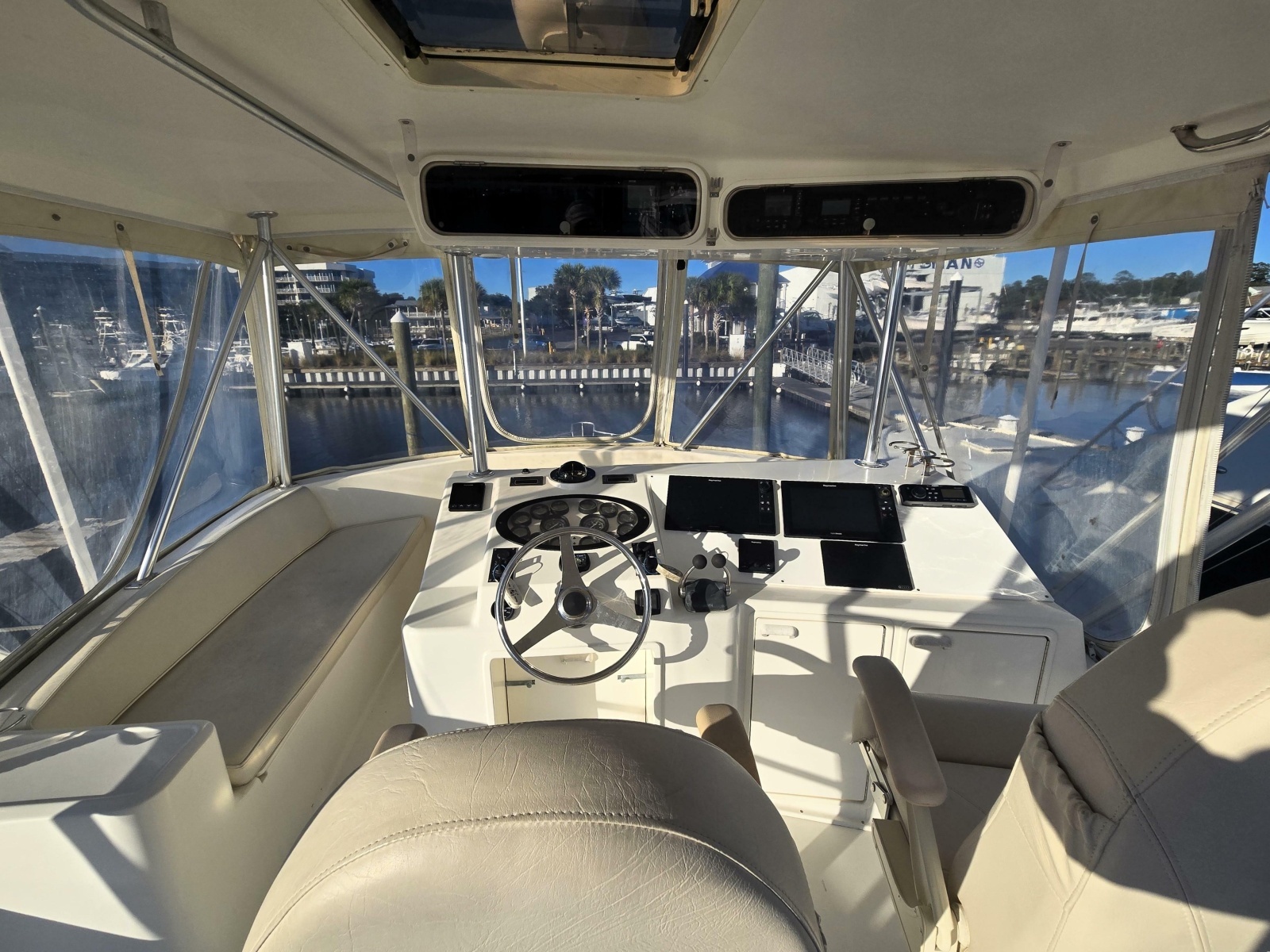 2001 Ocean Yachts 43 Super Sport